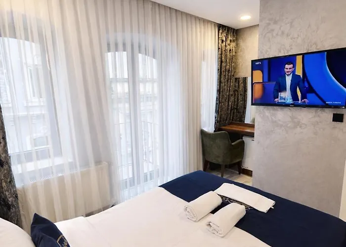 Heart Of Pera By Allyon 3*