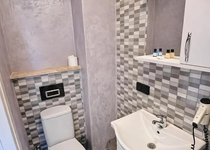 Heart Of Pera By Allyon