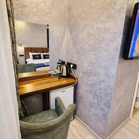 Hotel Heart Of Pera By Allyon 3*