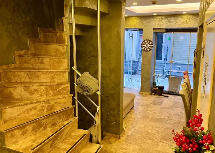 Heart Of Pera By Allyon Hotel